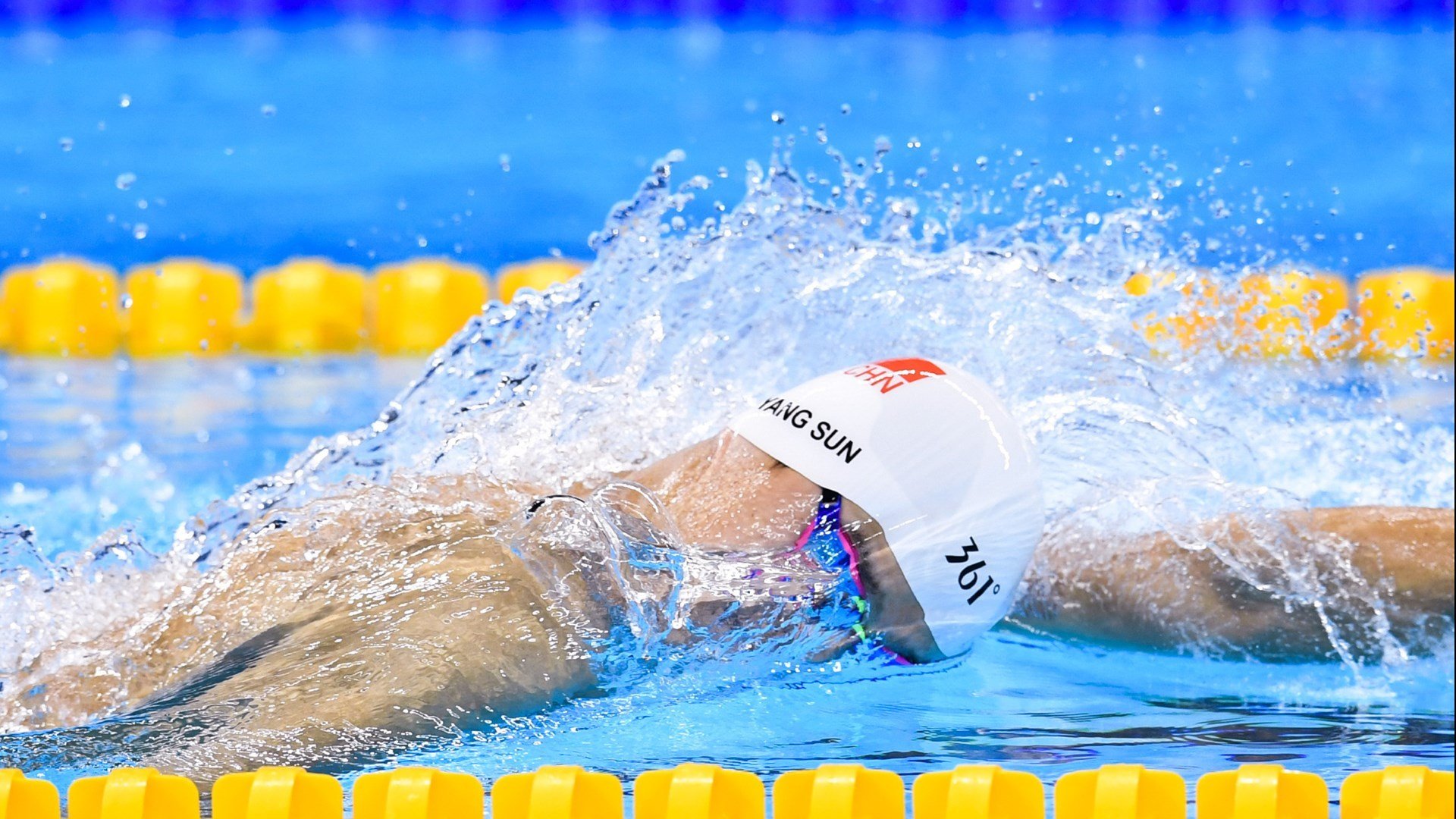 爱游戏在线登录入口-【运动员健康管理】全天候身体监控，延长运动寿命新时代，运动员的身体健康